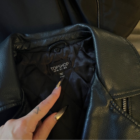 TOPSHOP FAUX LEATHER BIKER JACKET - Sz 4 - Picture 9 of 9